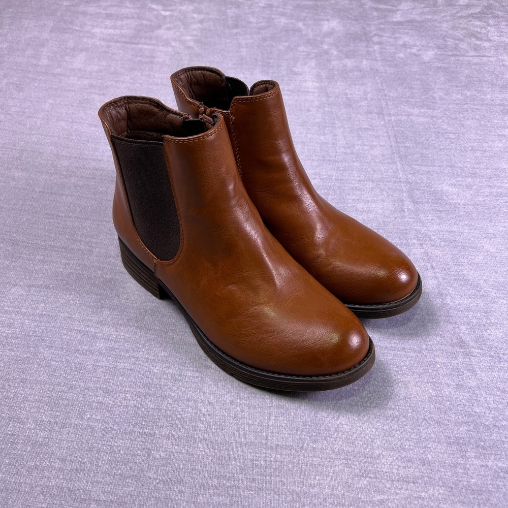 Bacia Chelsea Ankle Boot Side Zip Low Block Heel Womens 7.5 Brown Faux Leather